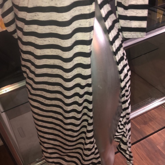 Large. Top dress - Picture 3 of 5